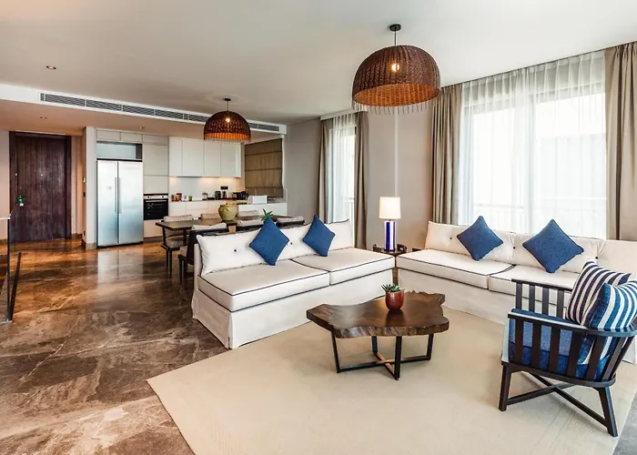 Отель Kaya Palazzo & Residences Le Chic Bodrum Гумбет