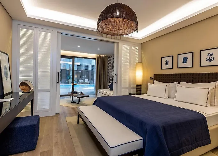 Отель Kaya Palazzo & Residences Le Chic Bodrum 5*