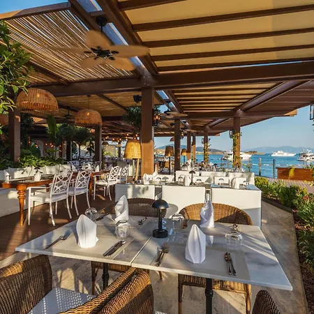 Kaya Palazzo & Residences Le Chic Bodrum 호텔 검벳