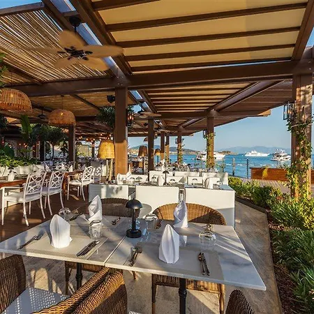 Kaya Palazzo & Residences Le Chic Hotel