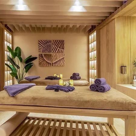 Kaya Palazzo & Residences Le Chic 5*