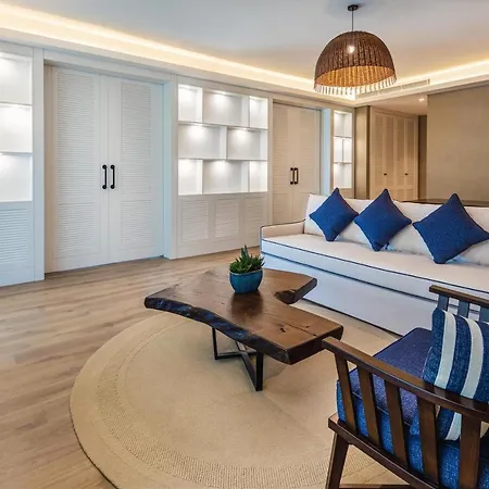 Szálloda Kaya Palazzo & Residences Le Chic