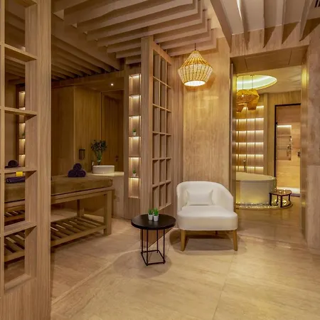 Szálloda Kaya Palazzo & Residences Le Chic